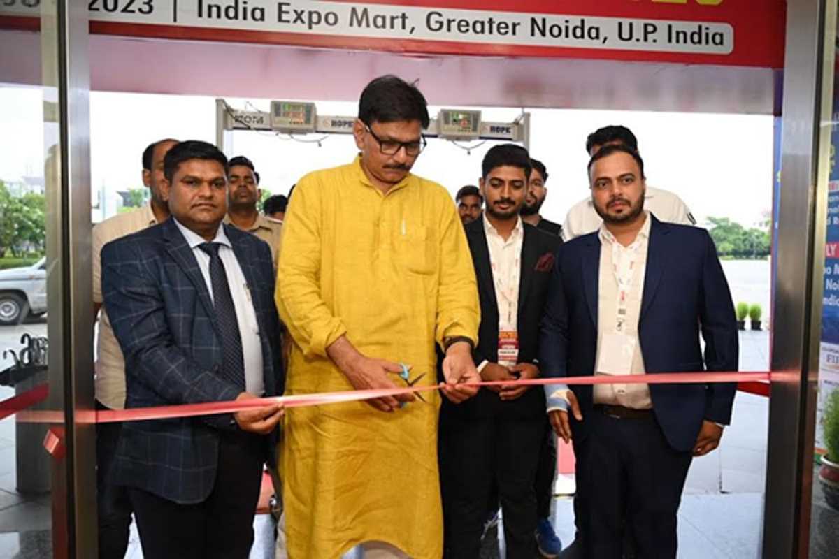 गैस इंडिया एक्सपो व वर्ल्ड गैस समिट का पहला संस्करण शुरु